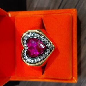 KURT GEIGER LONDON Heart Ring with Pink Gemstone